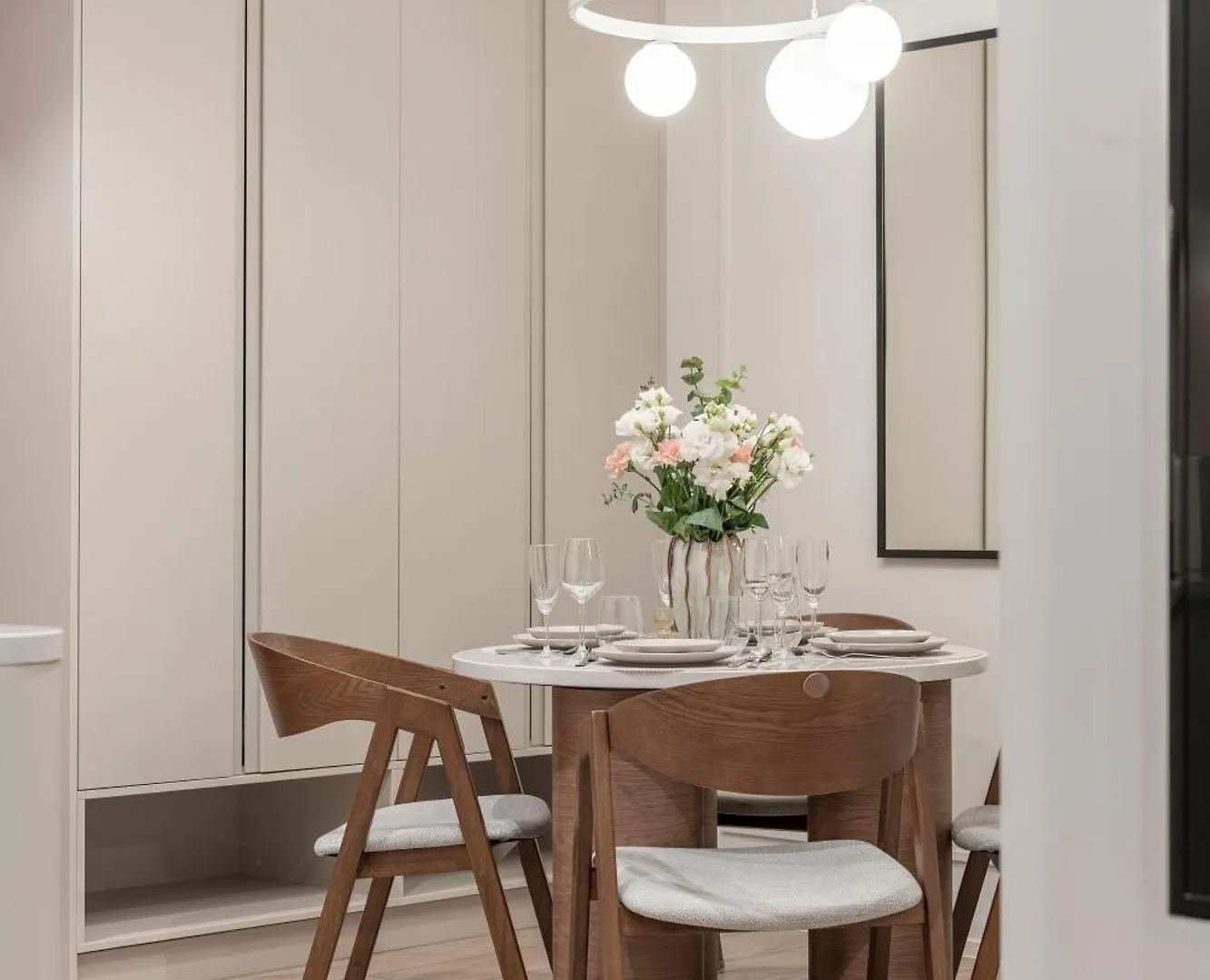 Libra Apartments - Loftaffair Krakov 0*,  Polsko