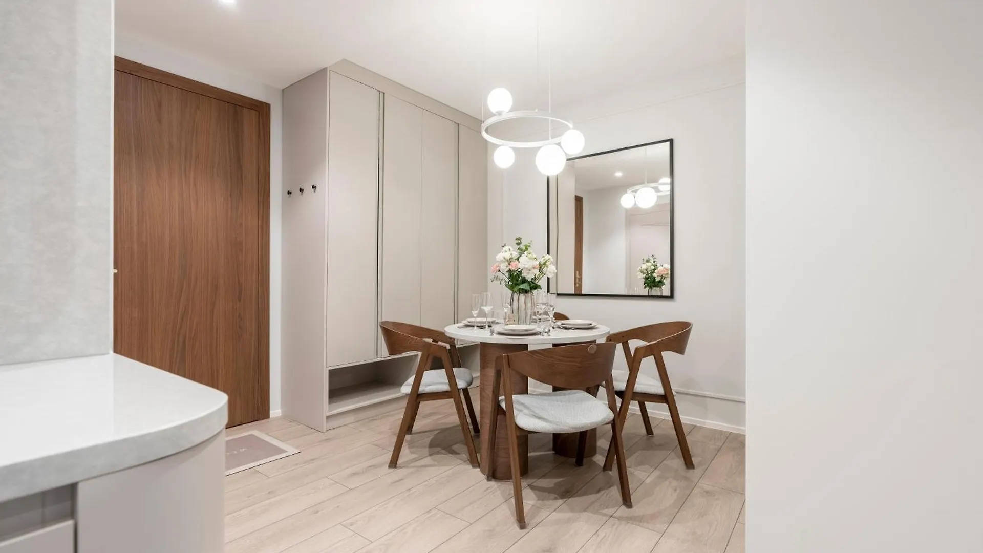 Libra Apartments - Loftaffair Krakow 0*,